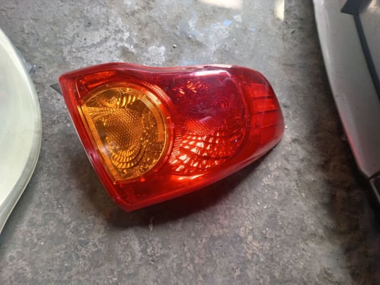 Headlights Toyota Corolla