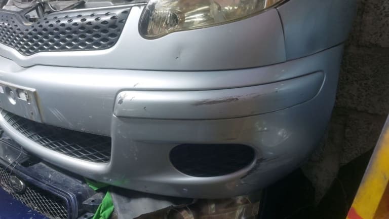 Bumper + Headlights Toyota Funcargo used in Sharjah — photo 2