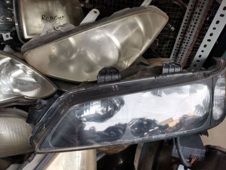 Headlights Honda Accord