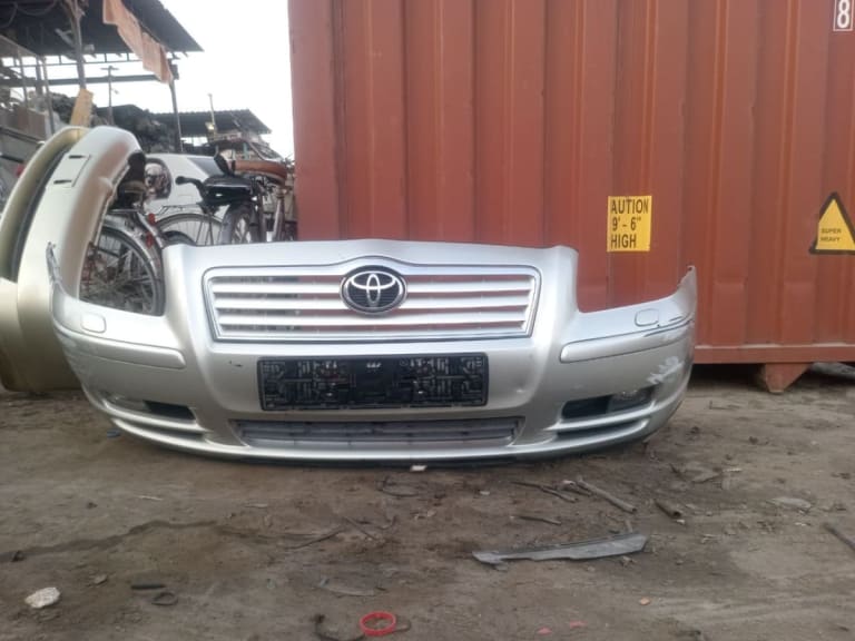 Bumper Toyota Avensis used in Sharjah — photo 9