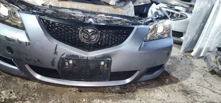 Mazda Mazda3 Ноускат 