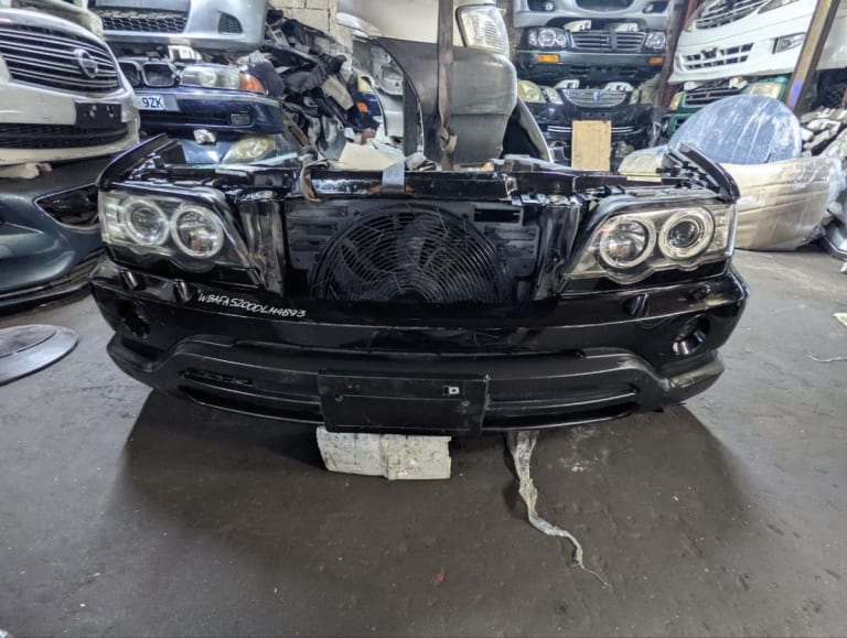 Nose cut BMW X5