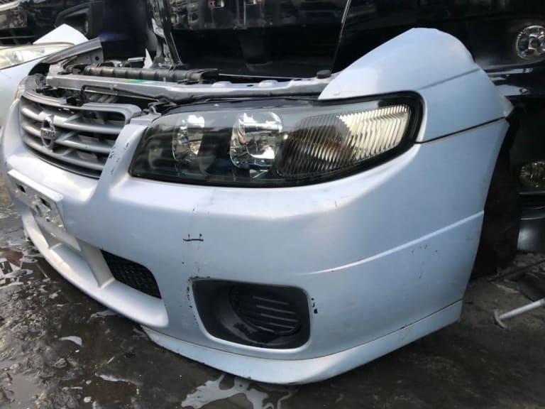 Nose cut Nissan Avenir used in Sharjah — photo 2
