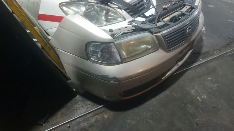 Bumper Nissan Sunny used in Sharjah — photo 2
