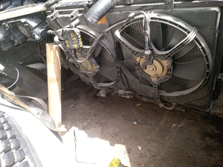 Nose cut Mitsubishi Outlander used in Sharjah — photo 19