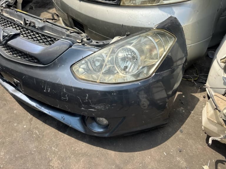 Nose cut Toyota Caldina used in Sharjah — photo 2