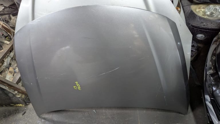 Nose cut + Hood Mazda CX-9 used in Sharjah — photo 6
