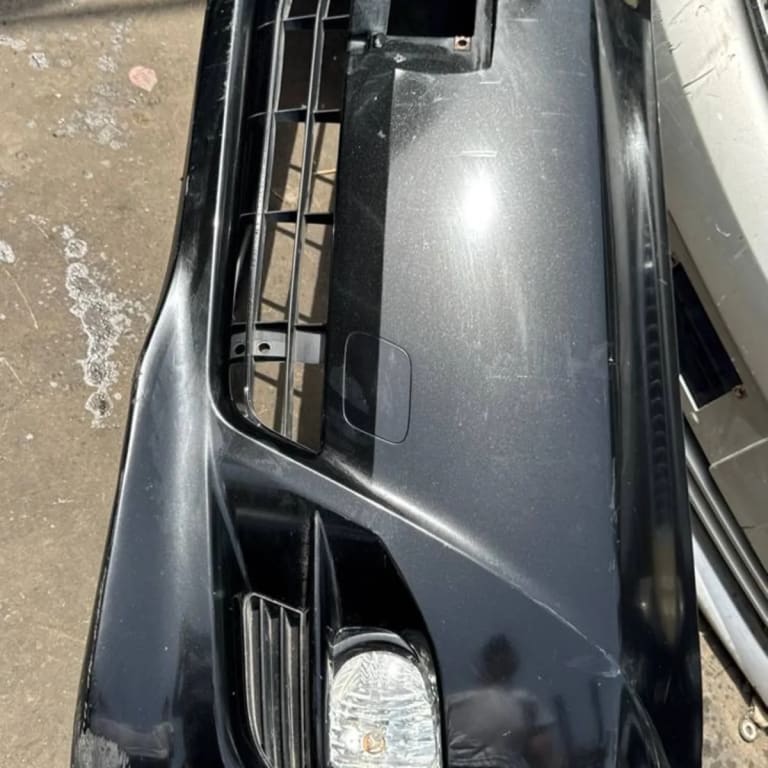 Toyota Alphard Бампер передний 