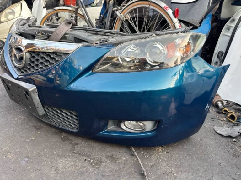 Nose cut Mazda 3