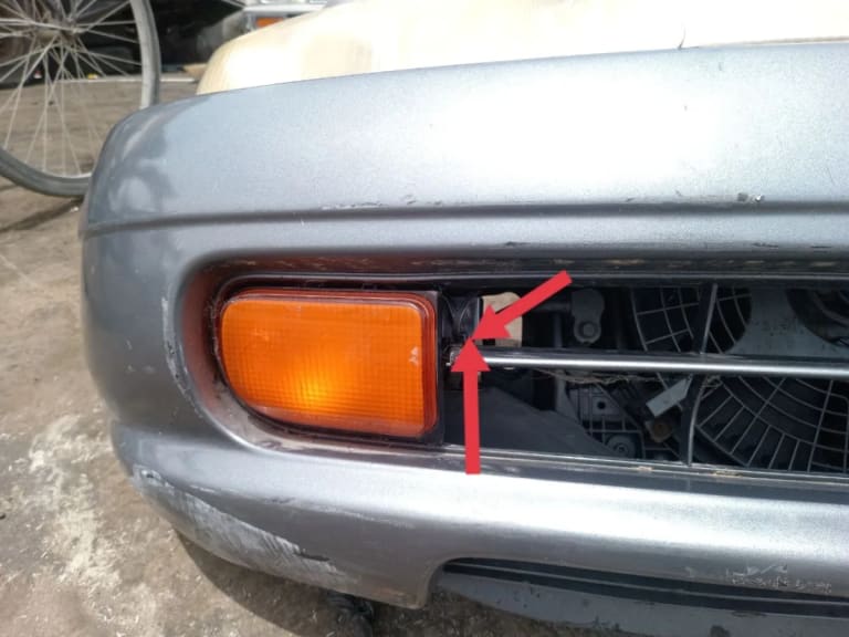 Nose cut Toyota Corolla Ceres