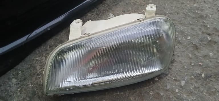 Headlights Toyota RAV4