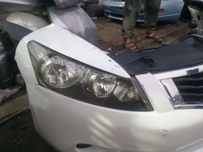 Nose cut Honda Accord used in Sharjah — photo 8