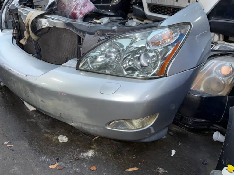 Nose cut Lexus RX 350 used in Sharjah — photo 2