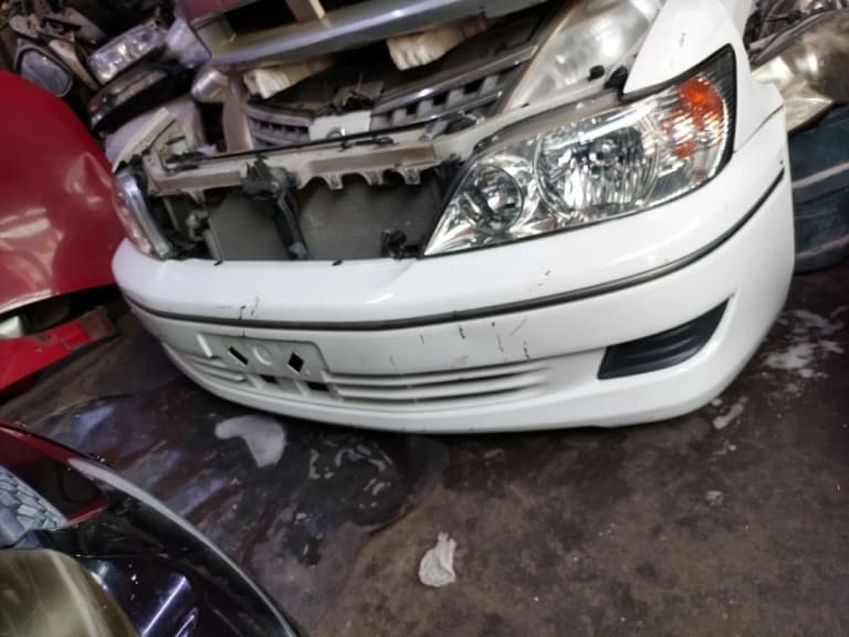 Nose cut Toyota Vista