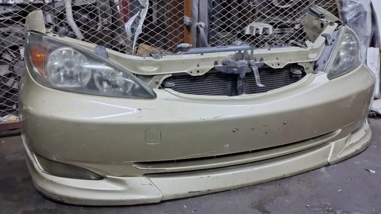 Toyota Camry Ноускат 