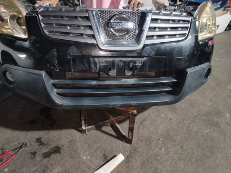Nissan Qashqai Ноускат 
