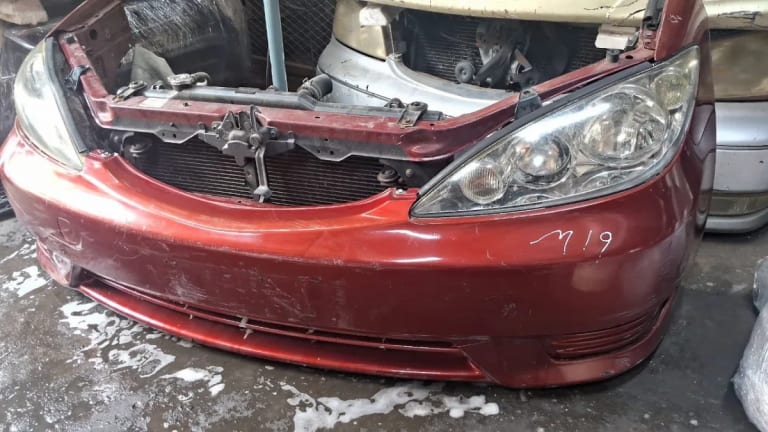 Nose cut Toyota Camry used in Sharjah — photo 2
