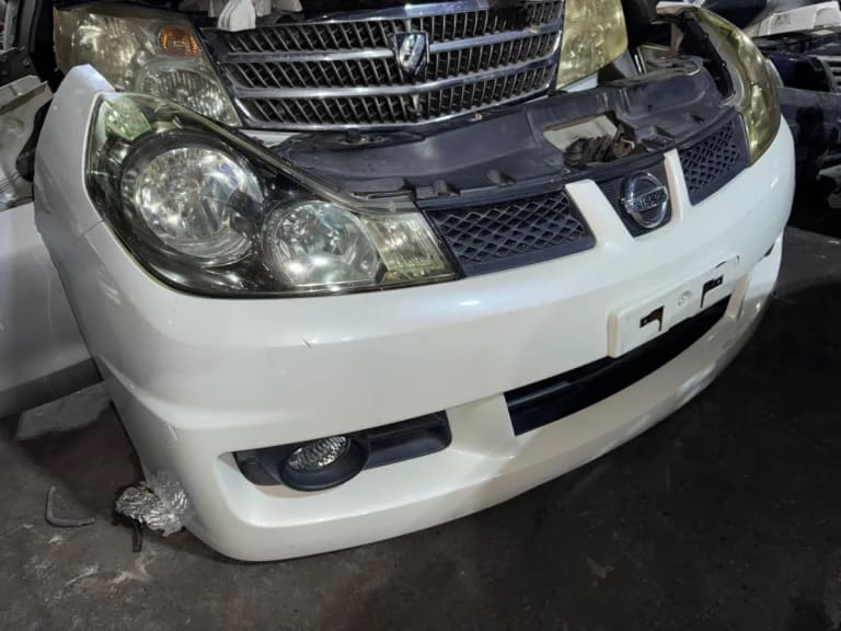 Nissan Wingroad Ноускат 