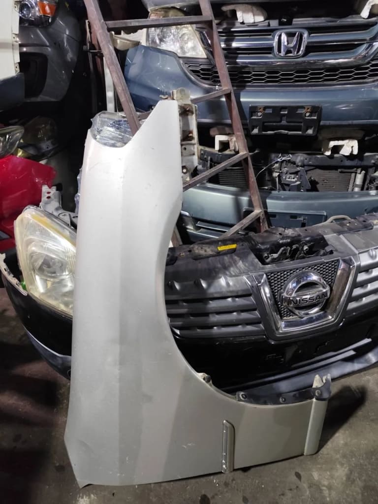 Fender Toyota Mark II used in Sharjah — photo 4