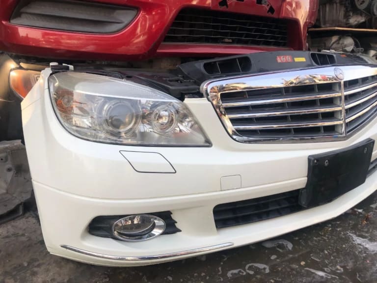 Mercedes-Benz C 200 Ноускат 