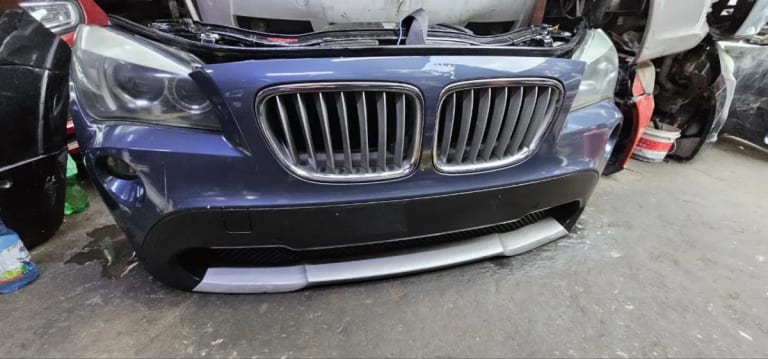 Nose cut BMW X1