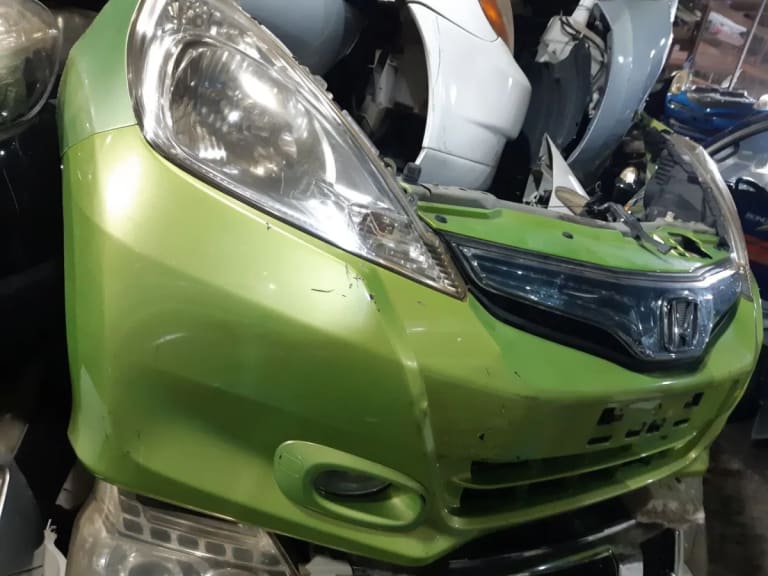 Nose cut Honda Fit used in Sharjah — photo 2
