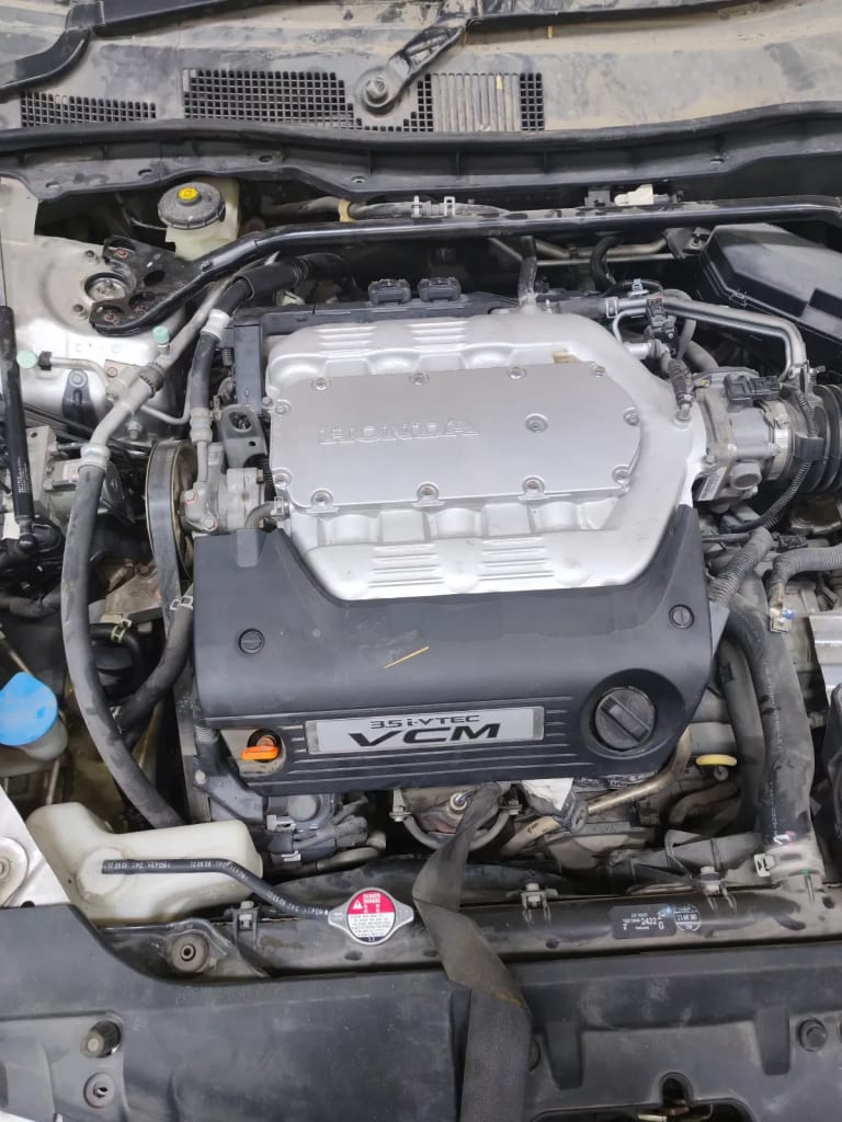 Engine + AT Honda Accord J35Z2 used in Sharjah — photo 2