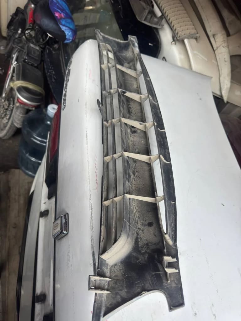 Toyota Caldina Решетка 