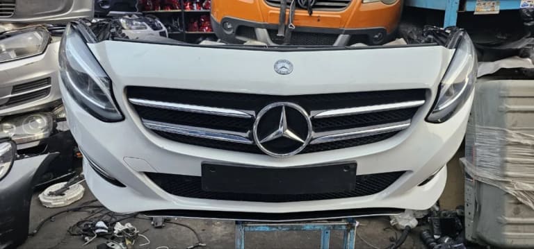 Mercedes-Benz B-Class Ноускат, капот, крылья 2шт, стоп сигналы 2шт, зеркала 2шт