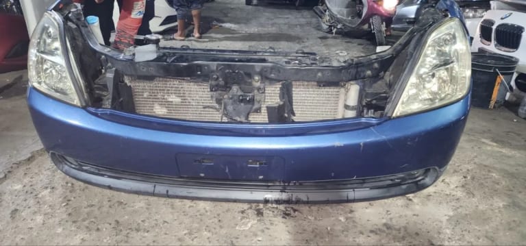 Nissan Teana Бампер передний, фары 2шт, радиатор 