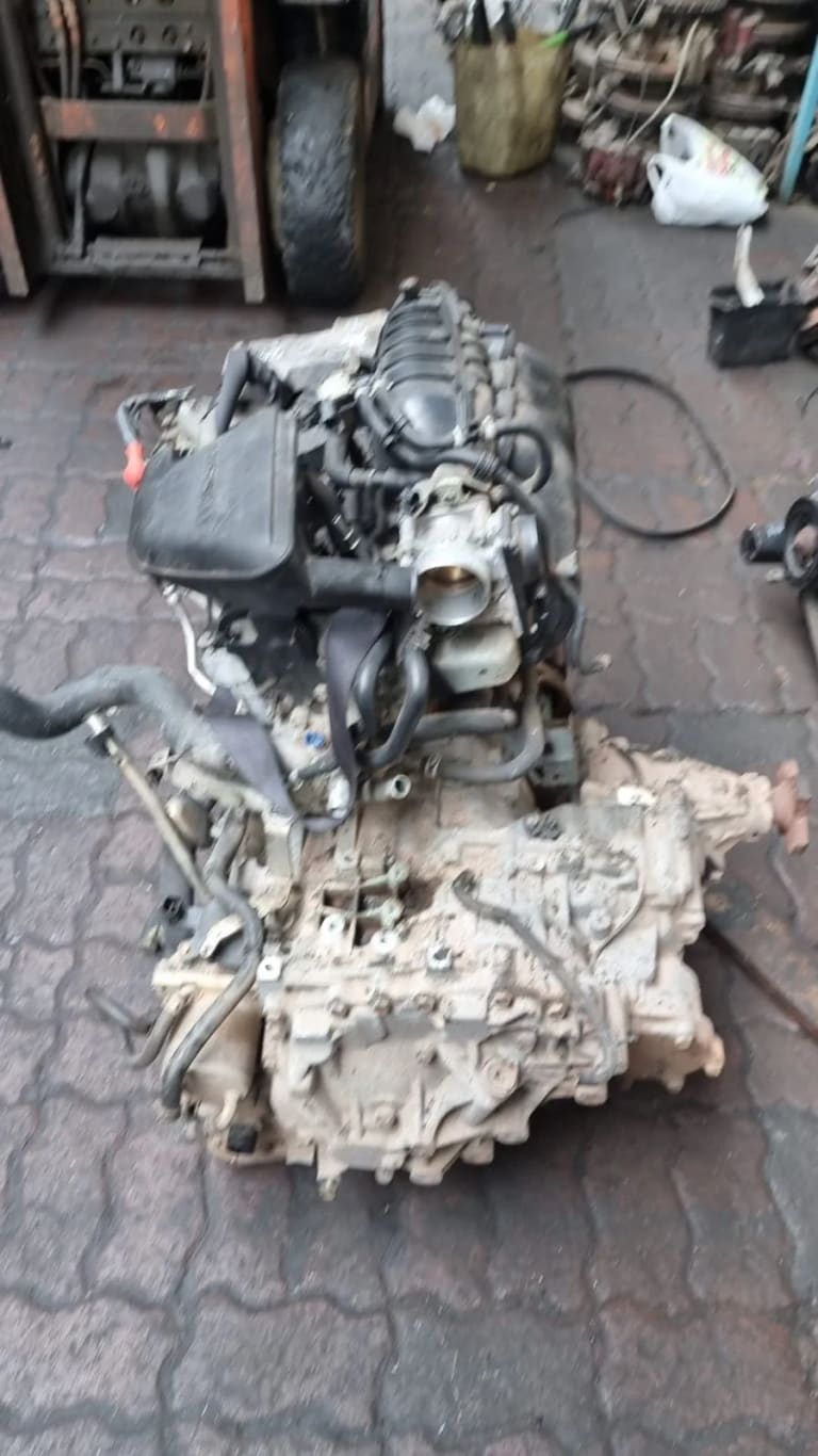 Engine + AT Nissan QR25 used in Sharjah — photo 2