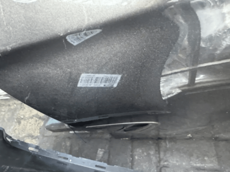 Nose cut + Hood + Fender BMW used in Sharjah — photo 10