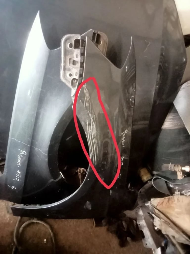 Nose cut Volkswagen Passat used in Sharjah — photo 9