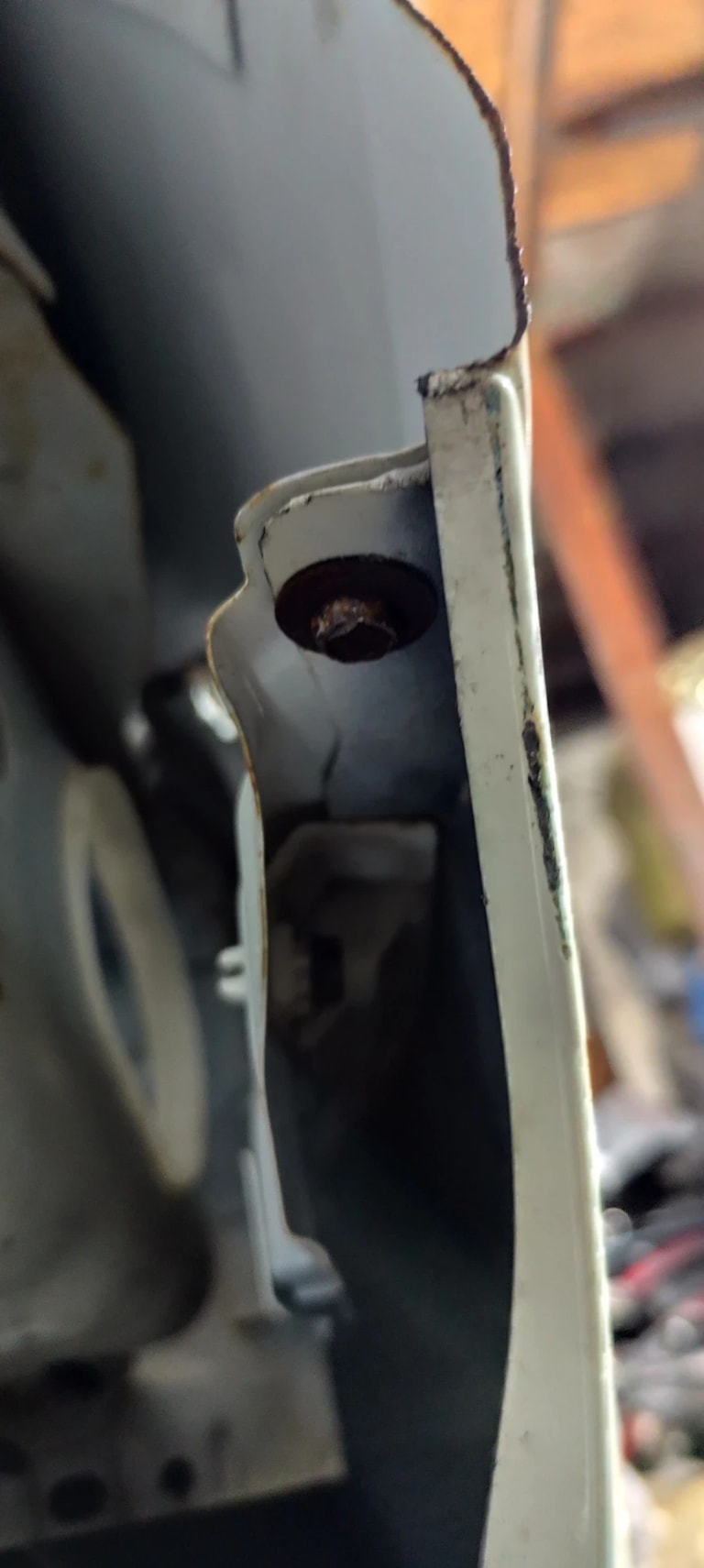 Nose cut Nissan Sunny used in Sharjah — photo 5