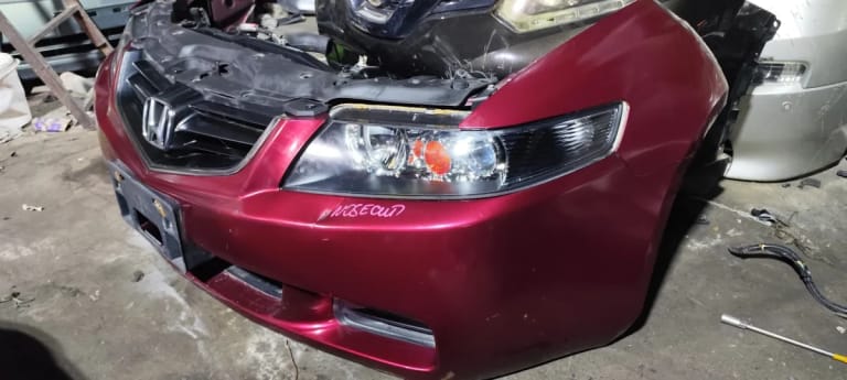Nose cut Honda Accord used in Sharjah — photo 2