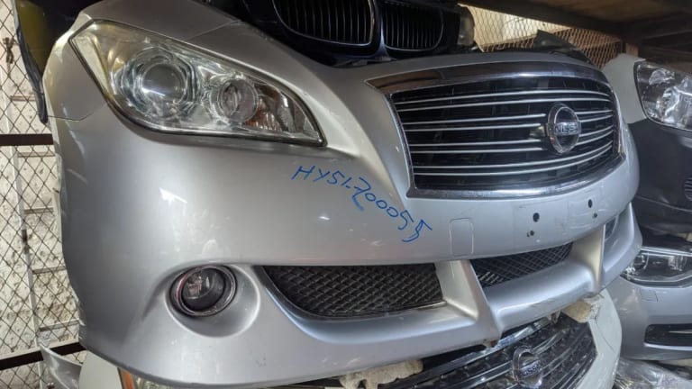 Nose cut Nissan Fuga used in Sharjah — photo 2