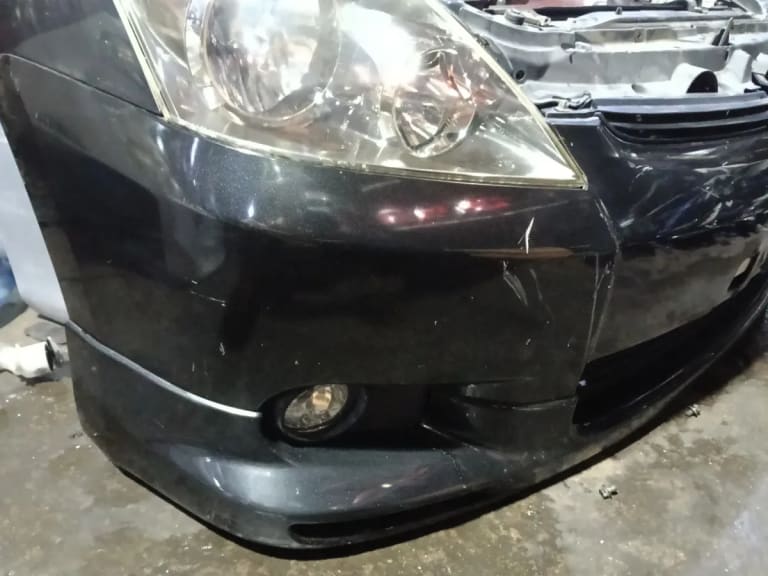 Toyota Wish Ноускат 