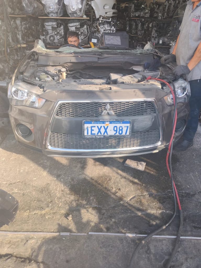 Mitsubishi ДВС АКПП 4B12