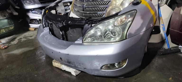 Toyota Harrier Ноускат 