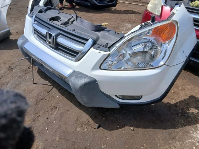 Nose cut Honda CR-V used in Sharjah — photo 2