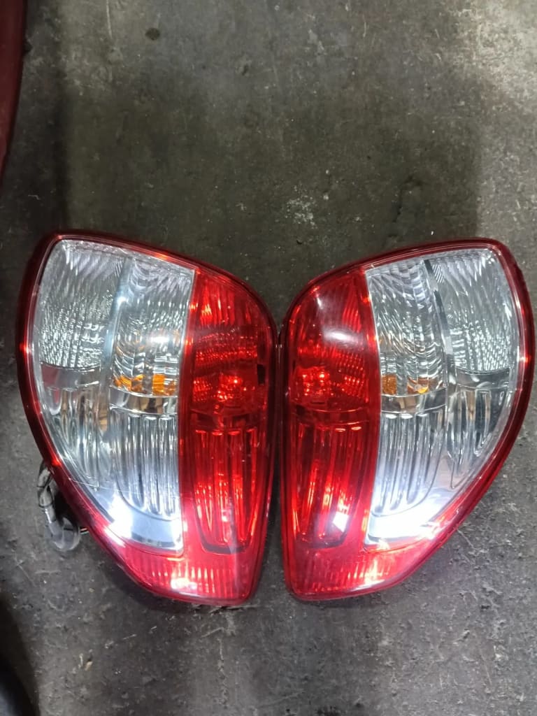 Suzuki SX4 Стоп сигналы 2шт
