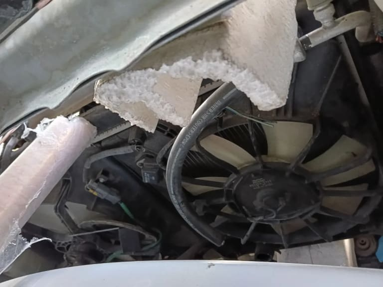 Nose cut Honda Airwave used in Sharjah — photo 5