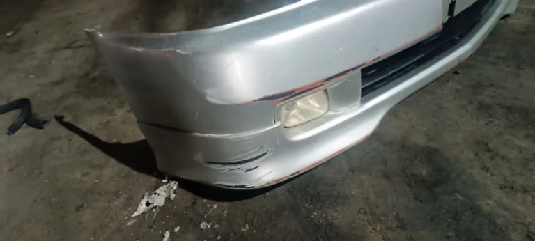 Bumper Toyota Gaia used in Sharjah — photo 2