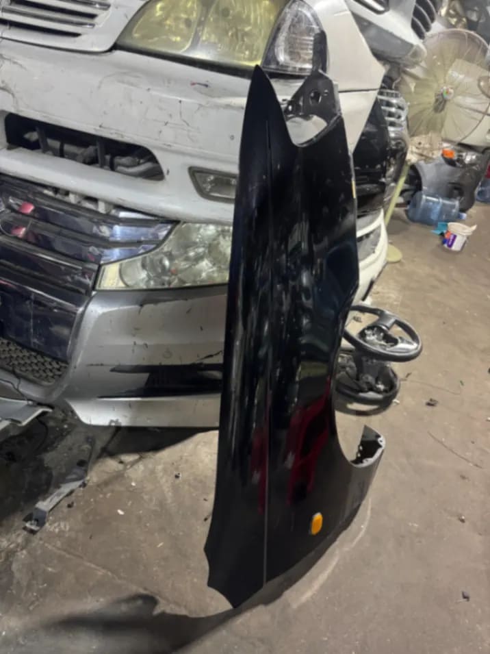 Toyota Caldina Крылья 2шт