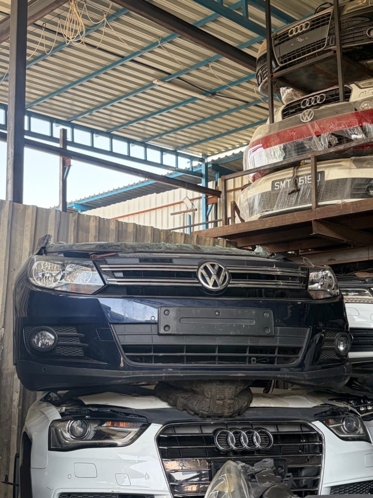 Nose cut Volkswagen Tiguan