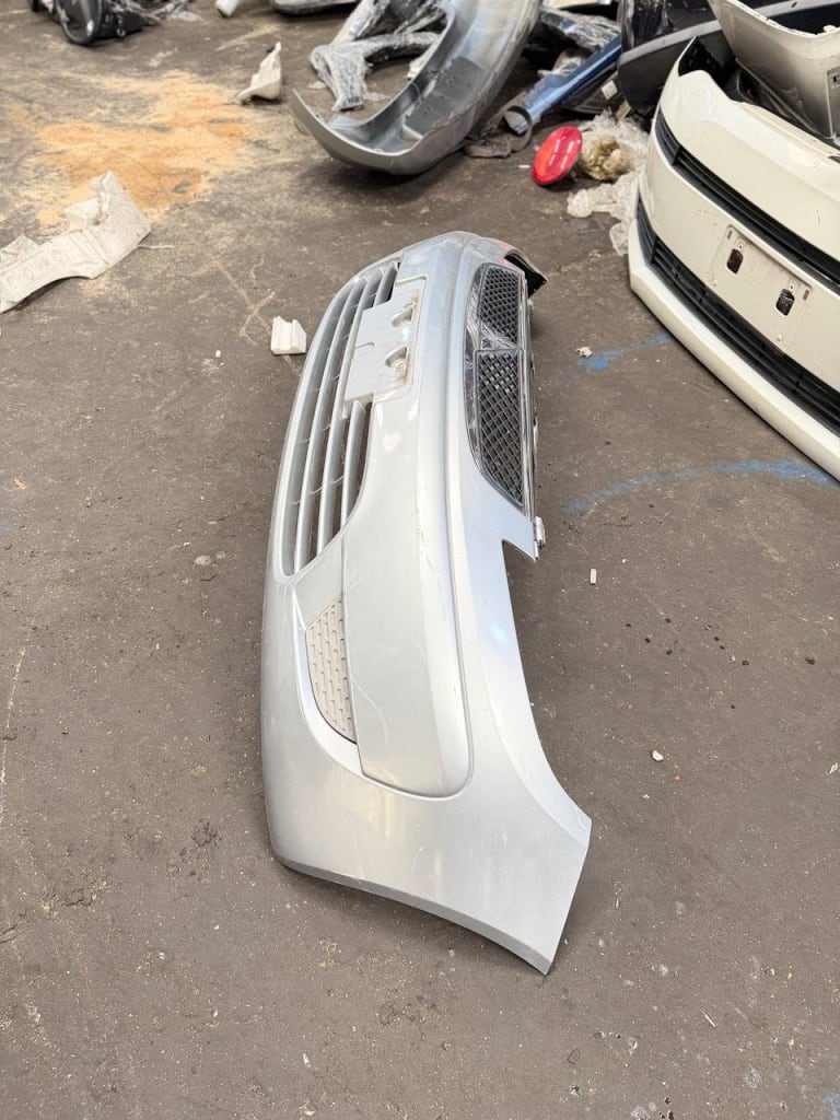 Bumper Mitsubishi Colt