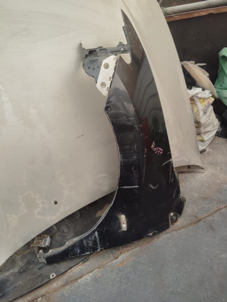 Fender Nissan Murano