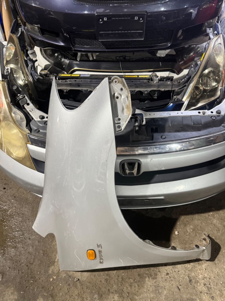 Fender Toyota Ipsum