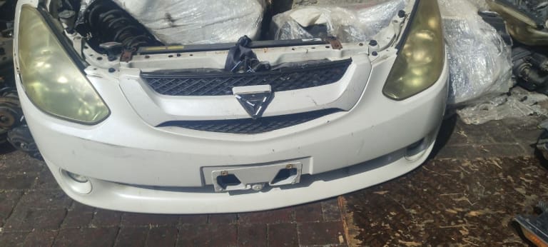 Bumper + Grille Toyota Caldina 52119-21110