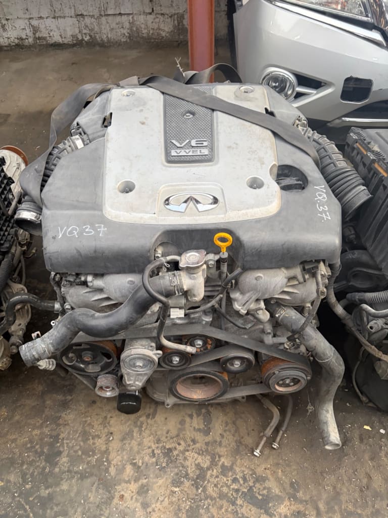 Engine + AT Infiniti VQ37